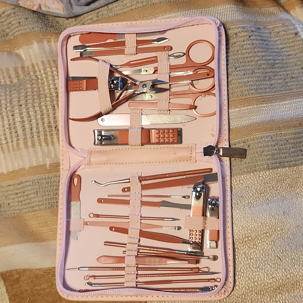 Manicure set